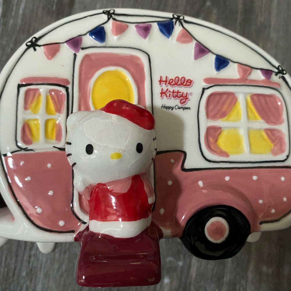 Hello Kitty Pink Camper storage/planter